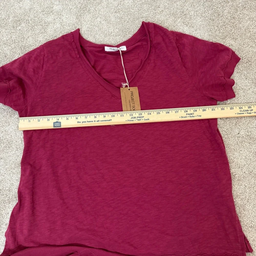 NWT PROJECT SOCIAL T V Neck Distressed Hem T‎ Shirt Berry Red Size M 100% Cotton - Picture 7 of 9